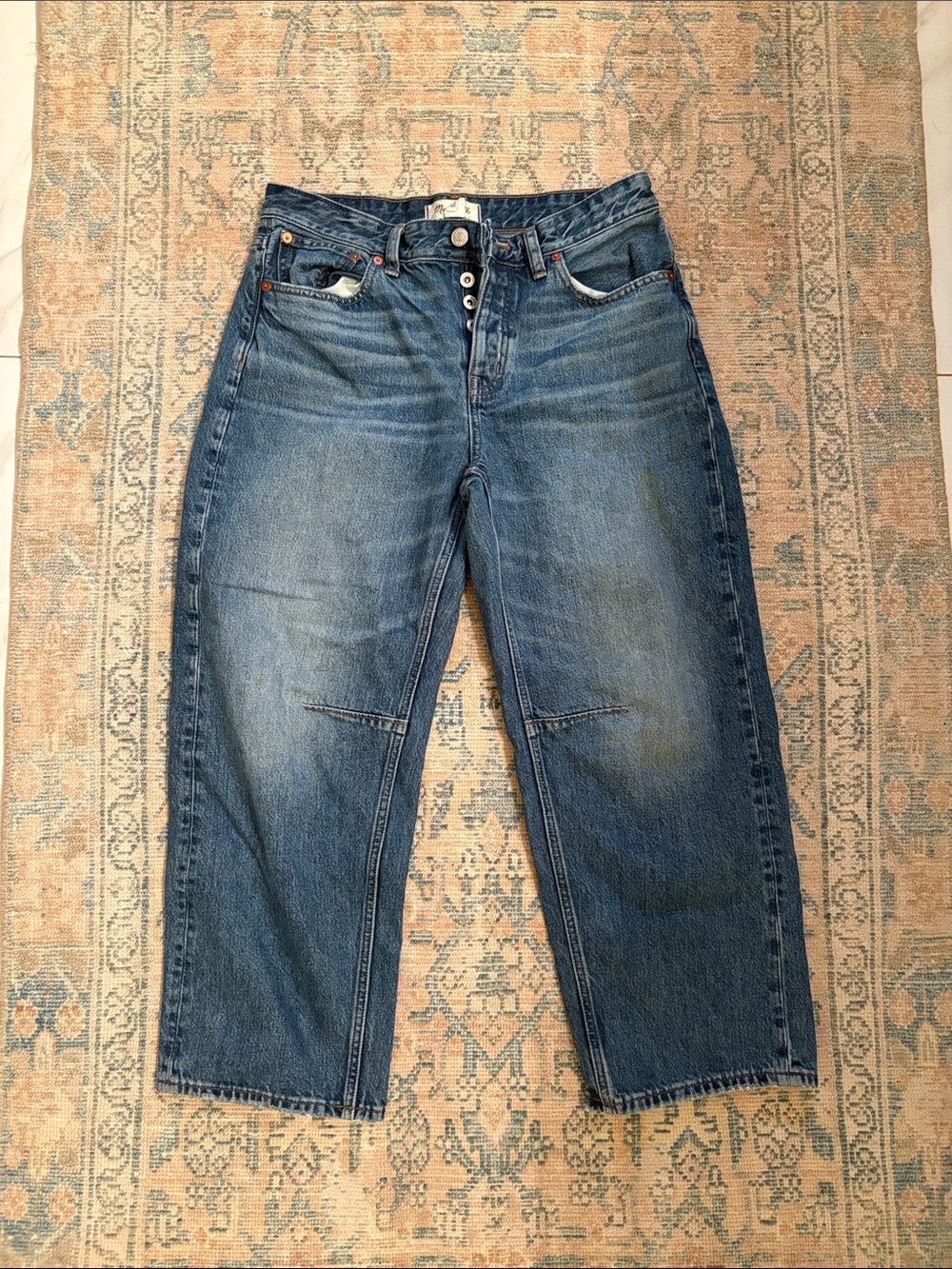 Madewell Darted Barrel Leg Jean size 27p